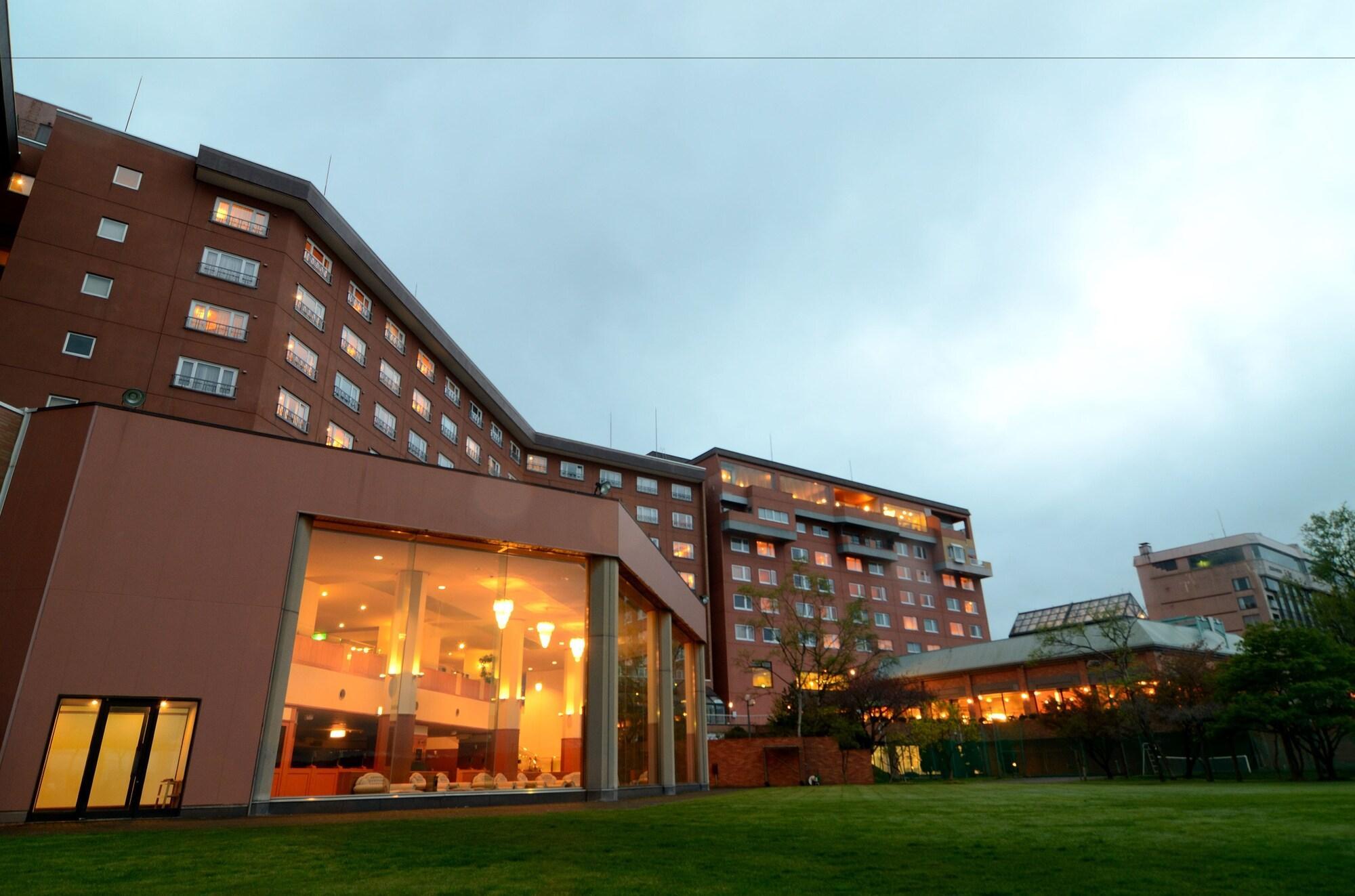 Toyako Manseikaku Hotel Lakeside Terrace Buitenkant foto